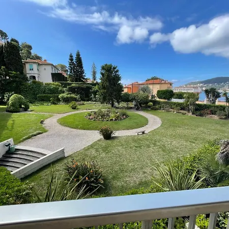 Vue Saint-jean Cap Ferrat: Seaside Comfort For Four Apartment Saint-Jean-Cap-Ferrat